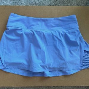 Lululemon Play Off Pleats Mid-Rise Skirt